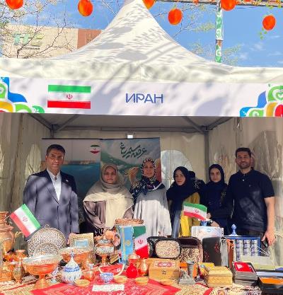 غرفه سرکنسولگری جمهوری اسلامی ایران در جشنواره آلماتی ( روز شهر)